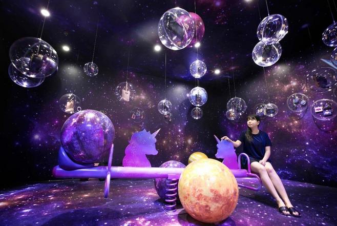 创意合影互动区 打造沉浸式拍照体验空间