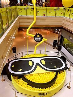 交互之韵 当代互动装置展览的创新实践与创意探索